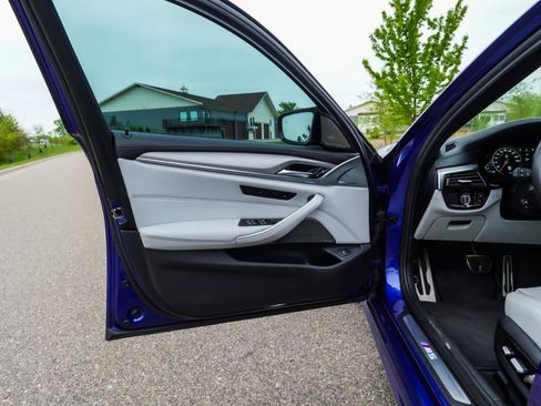 Used 2019 BMW M5 w/ Executive Package AWD/4WD image 28