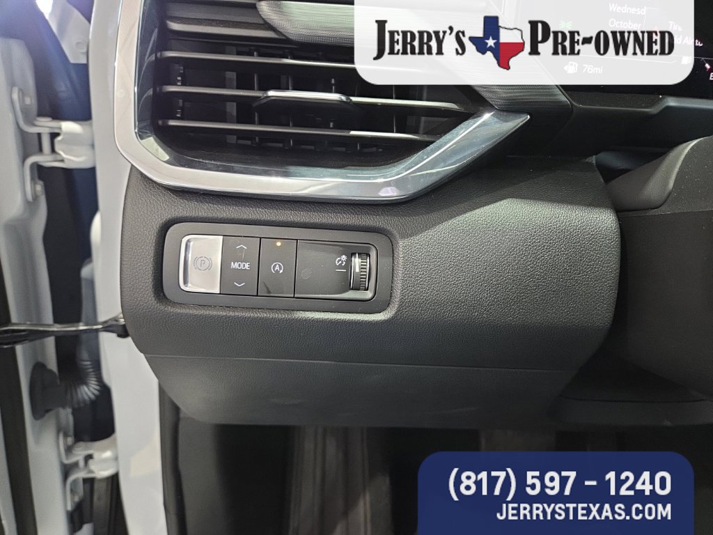 Used 2026 GMC Acadia Elevation w/ Elevation Premium Package FWD image 12