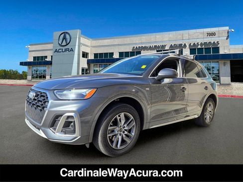 Used 2022 Audi Q5 2.0T Premium AWD/4WD image 2
