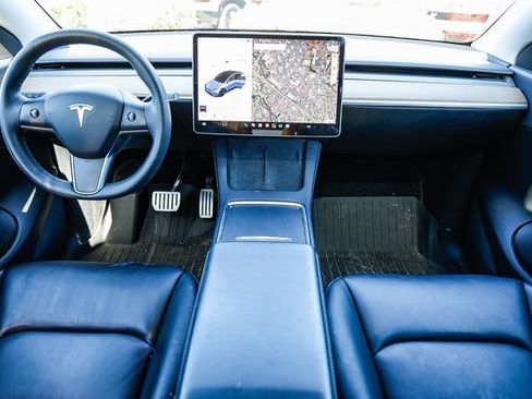Used 2022 Tesla Model Y Performance AWD/4WD image 12