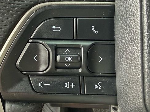 Certified 2025 Toyota Tacoma TRD Off-Road image 13