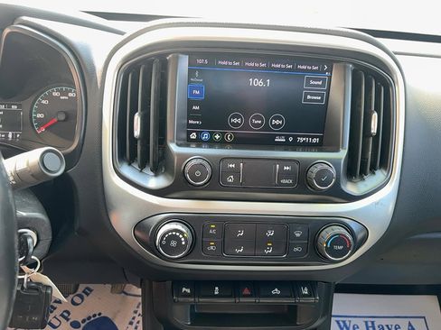 Used 2022 Chevrolet Colorado LT w/ Fleet Safety Package image 16