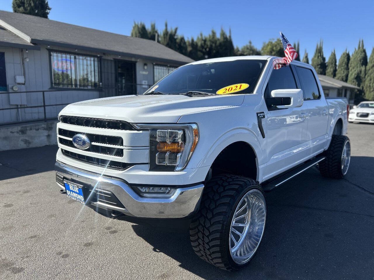 Used 2021 Ford F150 Lariat AWD/4WD image 4