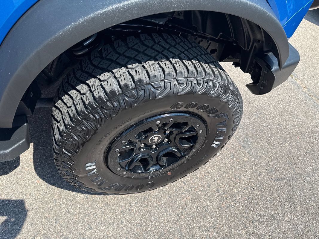 Used 2023 Ford Bronco Wildtrak AWD/4WD image 16