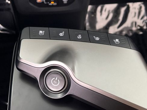 New 2025 Kia EV6 Wind AWD/4WD image 22
