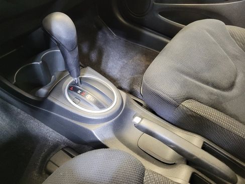 Used 2013 Honda Fit Sport image 26