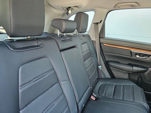 Used 2022 Honda CR-V Touring image 12