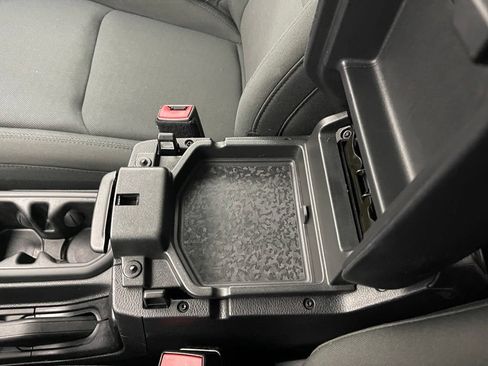 Used 2021 Jeep Gladiator Sport AWD/4WD image 28