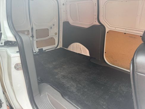 Used 2019 Ford Transit Connect XL FWD image 15