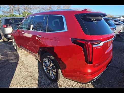 Certified 2025 Cadillac XT6 Premium Luxury w/ Platinum Package image 2