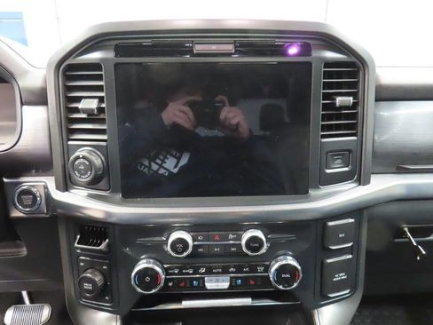 Used 2025 Ford F150 Lariat AWD/4WD image 54