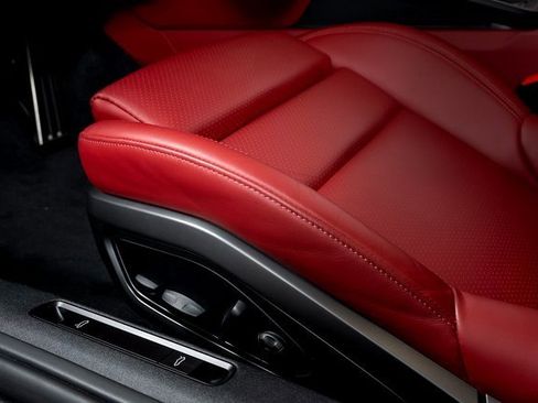 Used 2024 Porsche 911 Targa 4 GTS image 18