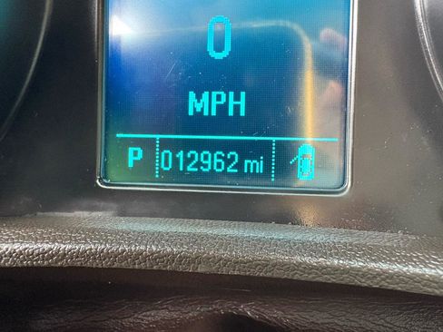 Used 2013 Buick Verano FWD image 12