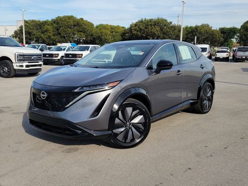 Certified 2023 Nissan Ariya FWD image 32