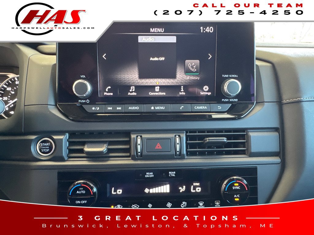 Used 2024 Nissan Pathfinder S AWD/4WD image 16