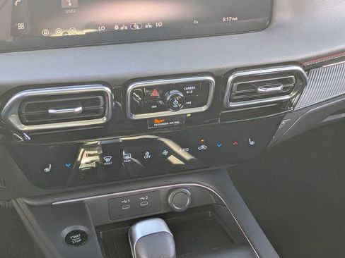 New 2026 Nissan Sentra SR w/ SR Premium Package FWD image 16