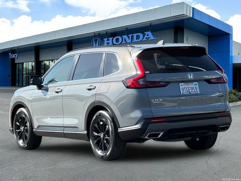 Certified 2025 Honda CR-V Sport-L image 10