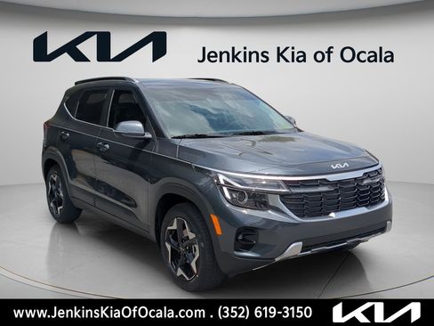 Certified 2025 Kia Seltos EX FWD image 9