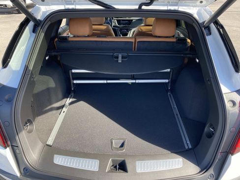 New 2025 Cadillac XT5 Premium Luxury w/ Technology Package image 9