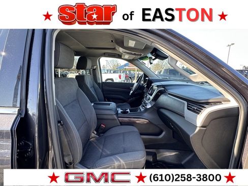 Used 2018 GMC Yukon XL SLE w/ SLE Value Package image 9
