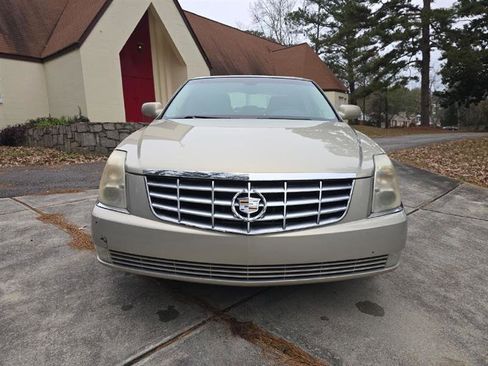 Used 2007 Cadillac DTS image 25