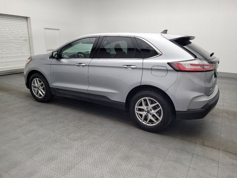 Used 2024 Ford Edge SEL image 3