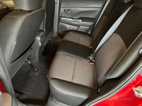 Used 2019 Mitsubishi Outlander Sport ES image 19