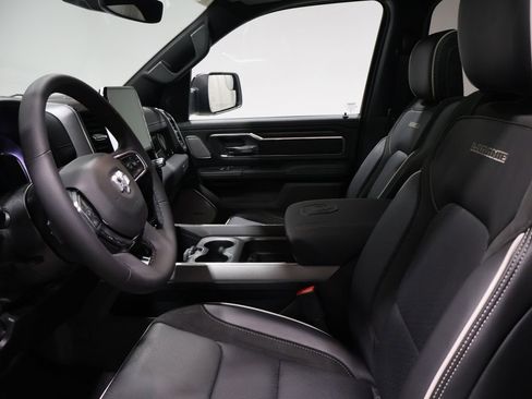 New 2026 RAM 1500 Laramie AWD/4WD image 6