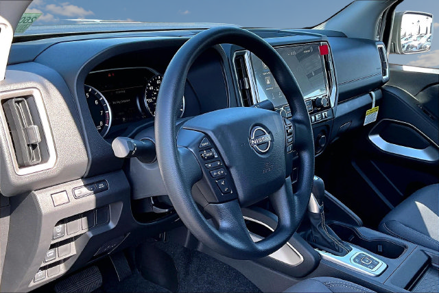 New 2026 Nissan Frontier SV w/ Tow Package AWD/4WD image 7