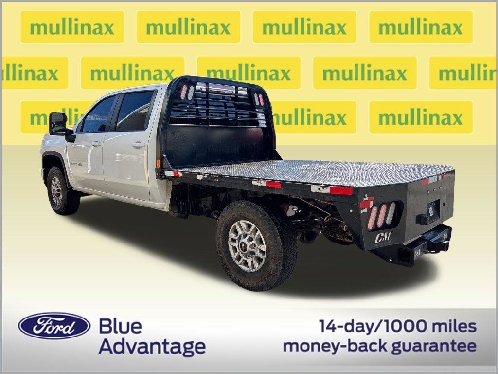 Used 2024 Chevrolet Silverado 2500 LT w/ Snow Plow Prep/Camper Package AWD/4WD image 3