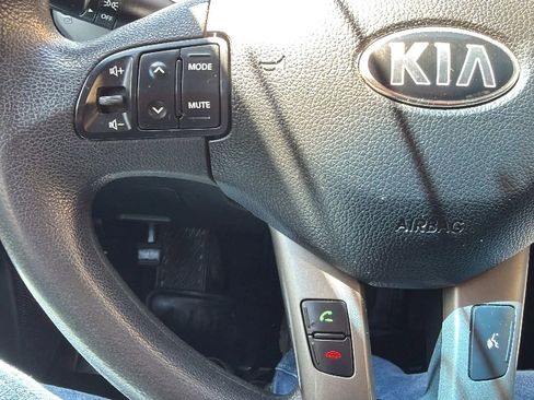 Used 2015 Kia Sportage LX AWD/4WD image 12