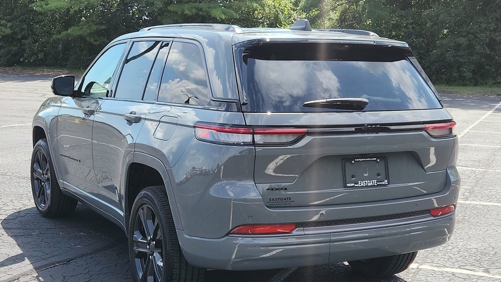 New 2027 Jeep Grand Cherokee Limited AWD/4WD image 5