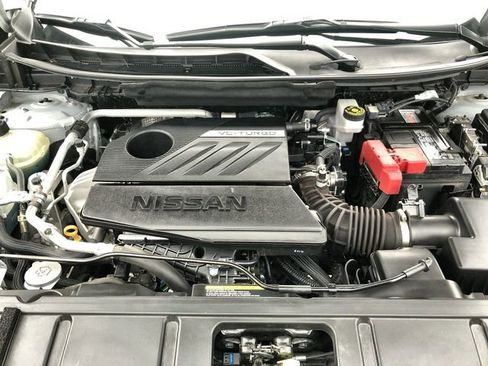 Used 2025 Nissan Rogue SV image 24