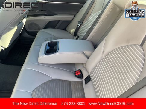 Used 2024 Toyota Camry SE image 22