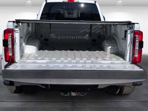 Used 2025 Ford F350 XL w/ 360-Degree Camera Package image 20