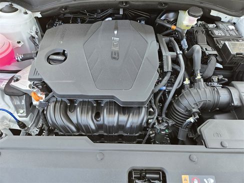 New 2026 Kia Sportage SX image 21