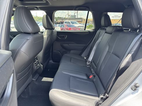 New 2026 Subaru Outback Limited AWD/4WD image 28