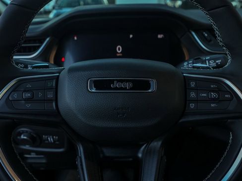 New 2026 Jeep Grand Cherokee L Laredo image 25