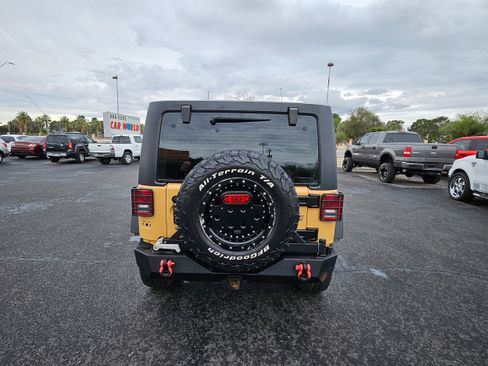 Used 2014 Jeep Wrangler Unlimited Sport w/ Max Tow Package image 4