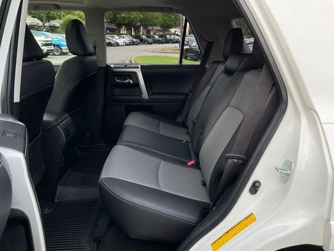 Used 2019 Toyota 4Runner SR5 Premium RWD image 24