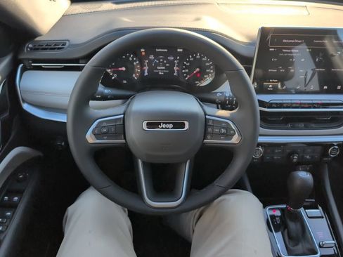 New 2026 Jeep Compass Limited AWD/4WD image 25