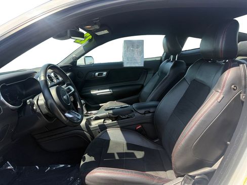 Used 2022 Ford Mustang GT Premium w/ Equipment Group 401A RWD image 10