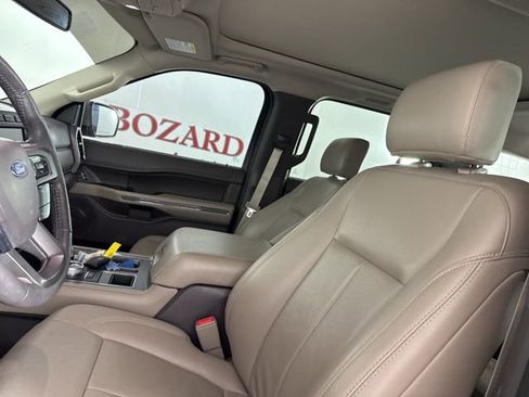 Used 2020 Ford Expedition XLT w/ Equipment Group 202A image 11