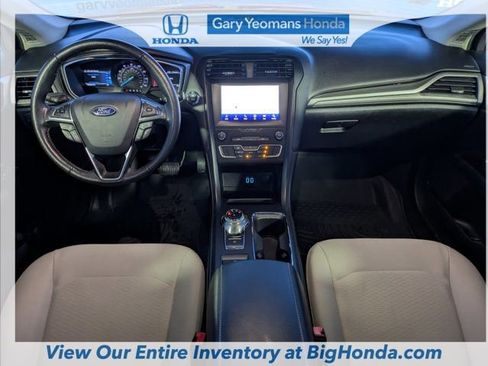 Used 2020 Ford Fusion SE w/ Equipment Group 151A image 15