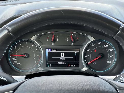 Used 2019 Chevrolet Traverse LT FWD image 24