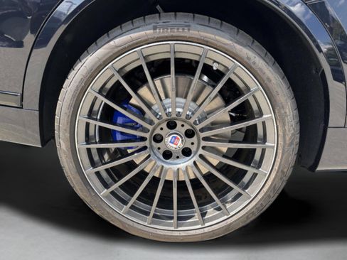 Used 2026 BMW ALPINA XB7 image 38