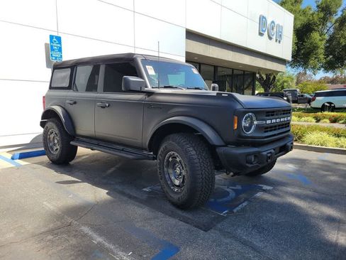 Used 2025 Ford Bronco Big Bend w/ Black Diamond Package AWD/4WD image 10