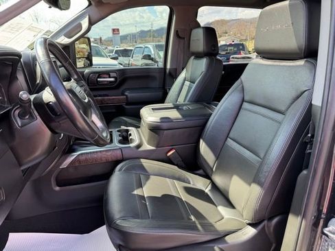 Used 2021 GMC Sierra 2500 Denali w/ Denali Ultimate Package image 12