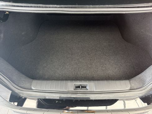 Used 2025 Nissan Sentra SV FWD image 12