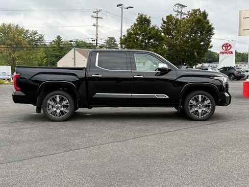 Used 2023 Toyota Tundra Capstone AWD/4WD image 7